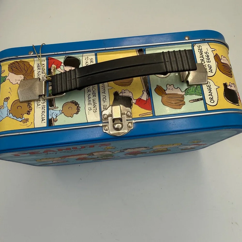 Peanuts 60 Years Large Tin Tote 85370 Charlie Brown Snoopy Metal Lunch Box